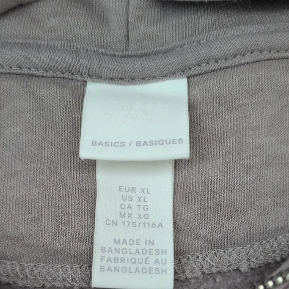 H&M Basics Sleeveless Hooded Pullover - Picture 2 of 6